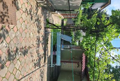 Casă cu 4 camere în 14 Mai - 7