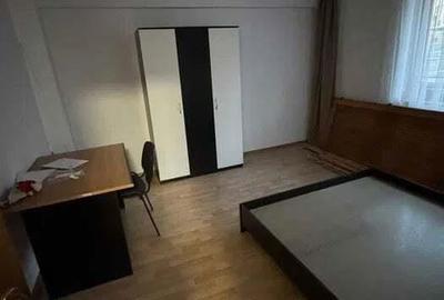 Apartament cu 2 camere decomandat în Cornișa - 4