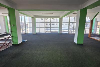 Spațiu comercial, de 1,600 mp, în Ultracentral - 16