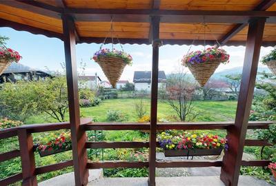 Casă individuală cu 8 camere cu Canalizare în Bran - 3