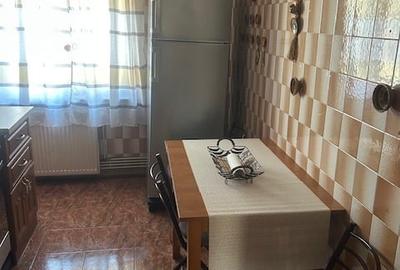 Apartament cu 3 camere decomandat, mobilat în Teilor - 5