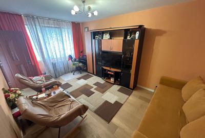 Titan 2 Camere Bloc 1977 Reabilitat Instalatii Schimbate 15 Min Metrou Titan