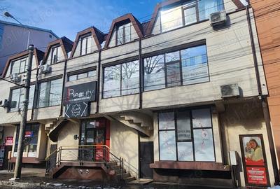 Spațiu comercial, de 200 mp, în Ultracentral - 4