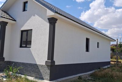 Casă individuală cu 4 camere cu Teren 270 Mp în Est - 2
