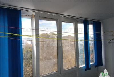 Apartament frumos intr-un bloc reabilitat, cu 3 camere si balcon in Dr. Taberei, - 7