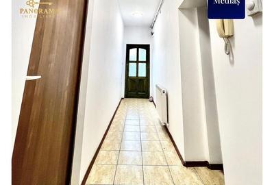 Apartament cu 3 camere, mobilat în Central - 2