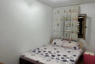 Apartament cu 3 camere decomandat în Central - 1
