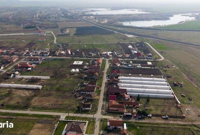 Casă cu 2 camere cu Teren 1570 Mp în Ghioroc - 18