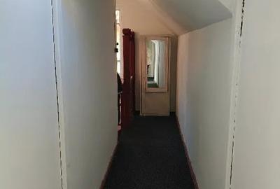 Apartament cu 3 camere decomandat în Predeal - 7
