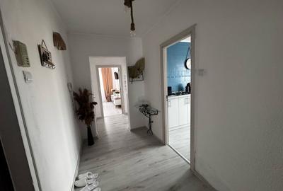 Apartament 3 camere, decomandat, 73,29mp, Centru , zona Ramada. - 10