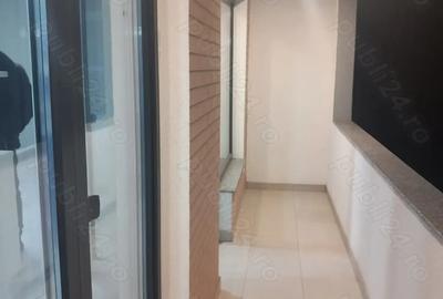 Inchiriez spatiu pt birou - 2