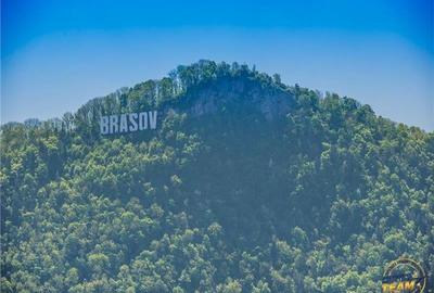 Vila premium,arhitectura distinsa,areal privat,Drumul Poienii,Brasov:panorama mo Vila premium,arhitectura distinsa,areal privat,Drumul Poienii,Brasov:panorama mo - 3