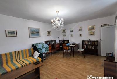 Casa, 128 mp utili, 220 mp teren, garaj, P+M, Cart. Andrei Muresanu - 2