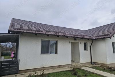 Casă în Urseni - 1