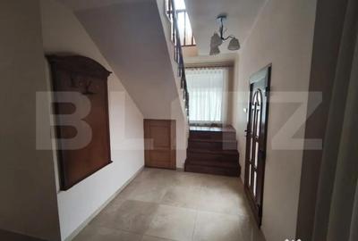 Casă cu 5 camere cu Teren 480 Mp în Iosia - 10