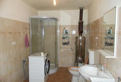 Casă cu 3 camere în Ghirodei - 1