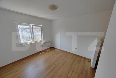 Garsiniera de vanzare, 16 mp, zona Micro 16