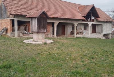 Casă cu 4 camere în Central - 7