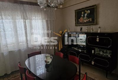 Casă individuală cu 6 camere cu Canalizare în Cugir - 3