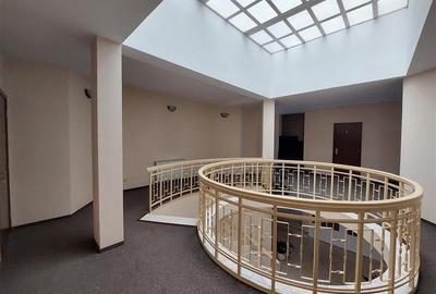 Casa cu 13 camere, pentru activitati diverse, in Micalaca - 18