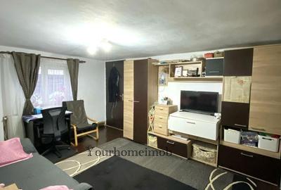 Casă cu 4 camere în Central - 2