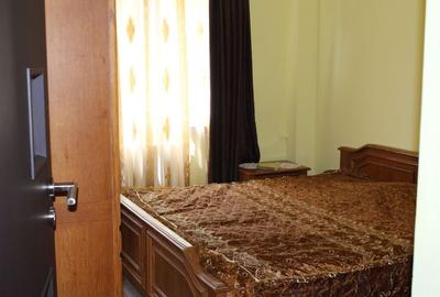 Apartament 3 camere, zona Ambasador, etaj 1 - 4