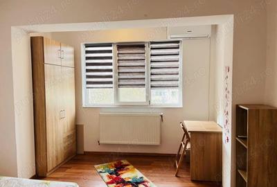 Apartament cu 2 camere semidecomandat în 1 Mai