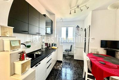 2 camere decomandate 70 mp et2 + parcare - Str Republicii - Centru - 8