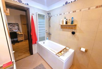 Casă cu 8 camere cu Canalizare în Iancu Nicolae - 16