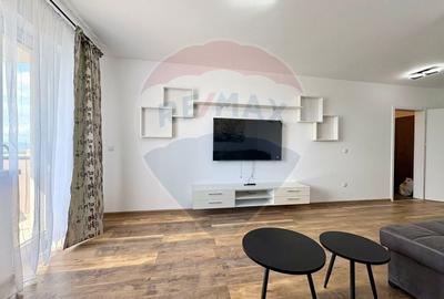 Apartament cu 2 camere decomandat, mobilat în Tractorul - 3