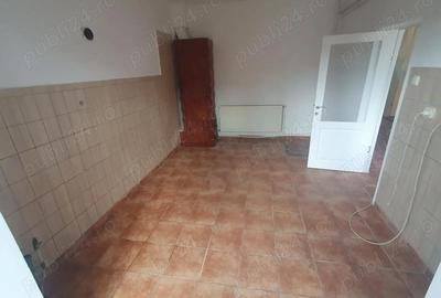 Exclusivitate - Lazu - Casa S+P+E - 1