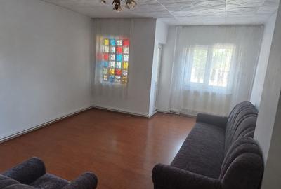 Apartament cu 2 camere semidecomandat în Buda - 2