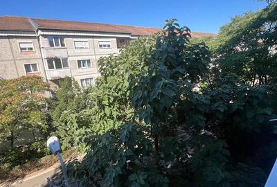 Apartament cu 3 camere decomandat în Rogerius - 3