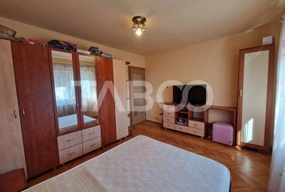 Apartament decomandat 3 camere 2 bai 76 mp utili bloc cu lift Terezian - 4