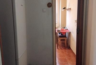 Drumul Taberei -  Metrou Raul Doamnei, etaj  1/10, 51 mp., bloc reabilitat. - 3