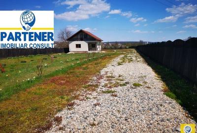 Casa P+E, BASCOV, semifinisata, teren 5044mp