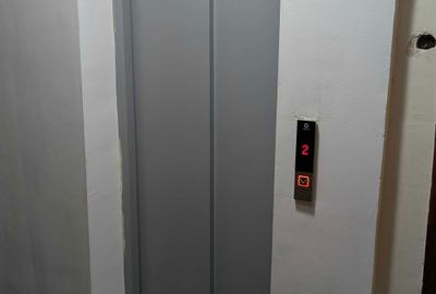 Apartament cu 3 camere semidecomandat în Gorjului - 1