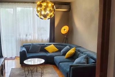 PF vanzare apartament 3 camere renovat mobilat utilat garaj + parcare Iulius Mall
