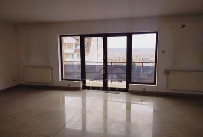 Apartament cu 3 camere semidecomandat în Andrei Mureșanu - 3