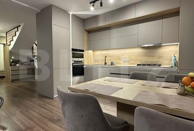 Apartament cu 4 camere în Unirii
