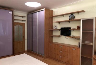 Se inchiriaza apartament cu 3 camere - 4