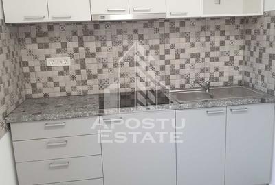 Garsonieră decomandată, mobilată în Medicină - 3