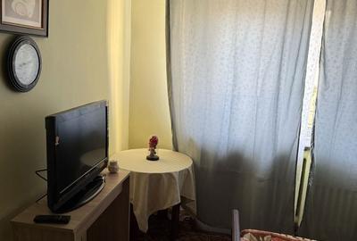 Garsonieră decomandată în Central - 2