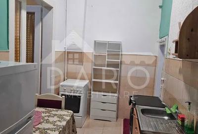 Garsonieră decomandată în Central - 2