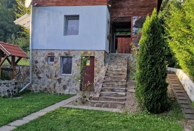 Casă cu 2 camere cu Teren 550 Mp în Central - 4