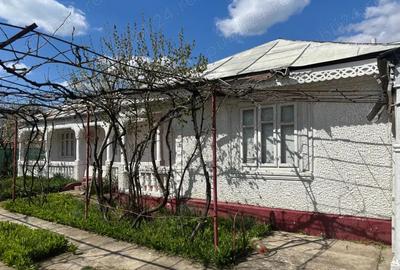 De vanzare casa batraneasca sat Calmatui, comuna Grivita, jude?ul Galati - 4