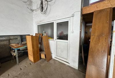 Spațiu comercial, de 126 mp, în Central - 2