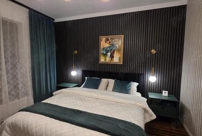 Casă cu Teren 1500 Mp în Central - 1