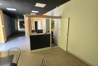 Spațiu comercial, de 50 mp, în Micro 5 - 5