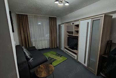 Garsonieră decomandată în Central - 3